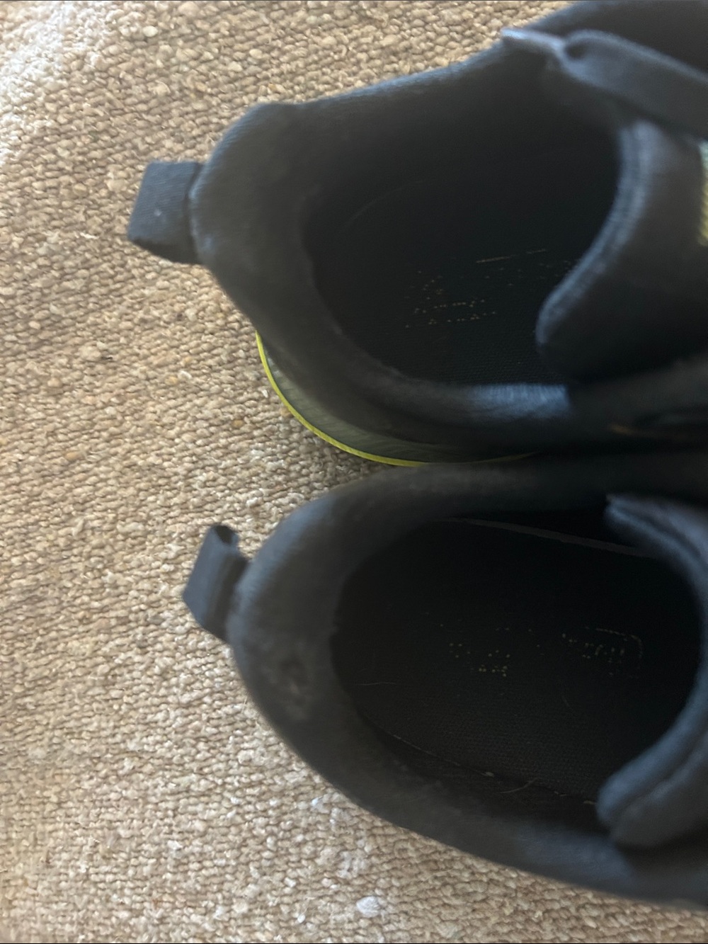 New Balance Men’s Gray and Neon Yellow Sneakers - Picture 4 of 8